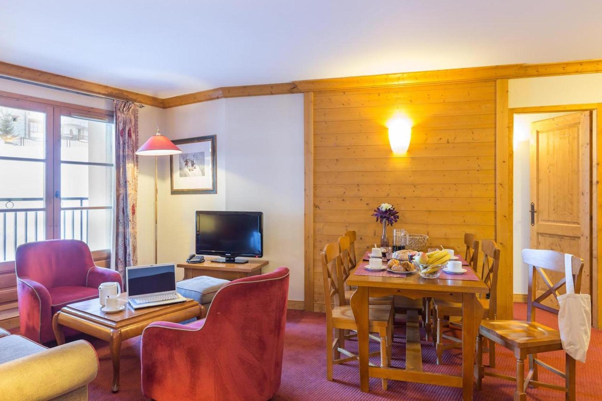 Residence & Spa Les Sources De Marie - Arc 1950 Le Village Les Arcs  الغرفة الصورة